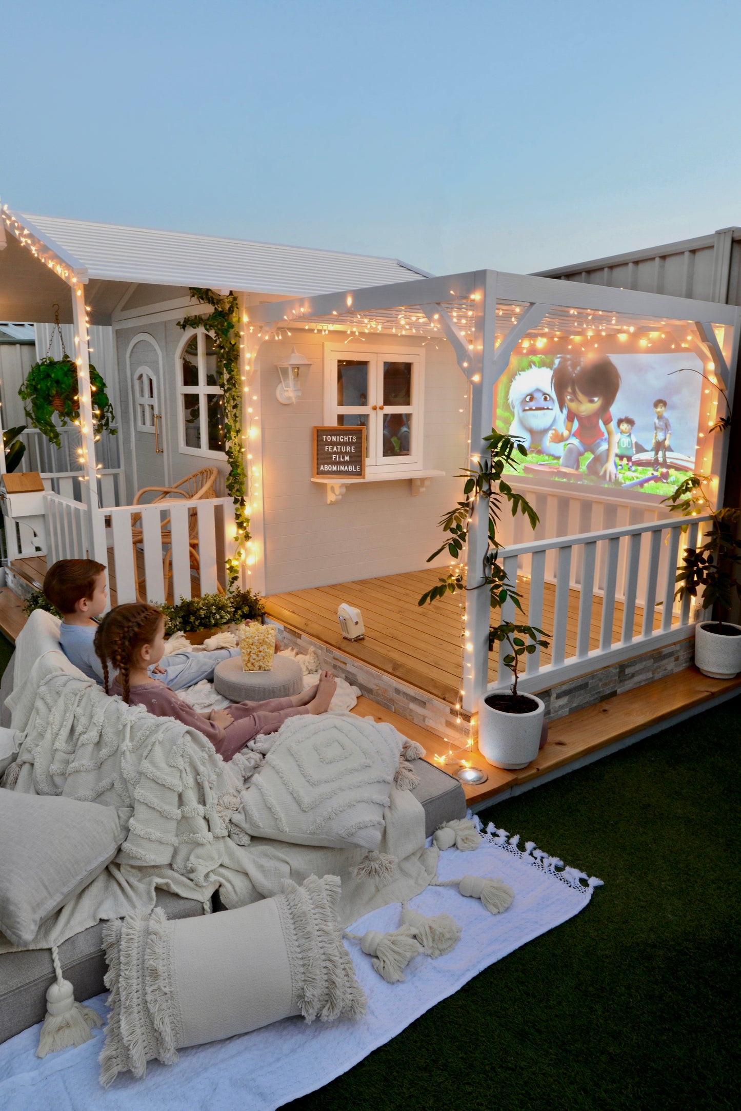 Billie Grand Playhouse