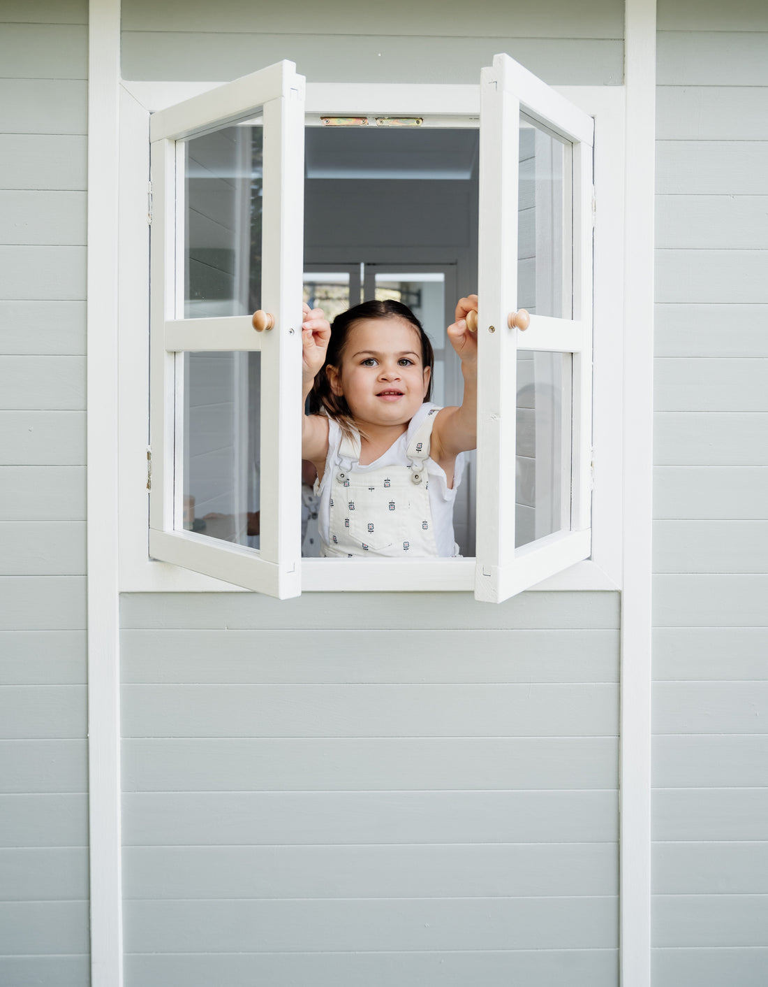 Unveiling the Frankie Playhouse and Pergola: A Magical Collaboration with @rachelmkhawaja and Family 🌟